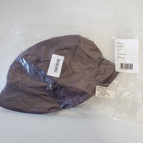 Stand Studio Vida Faux Leather Bucket Hat Burgundy Size Small  NEW Streetwear